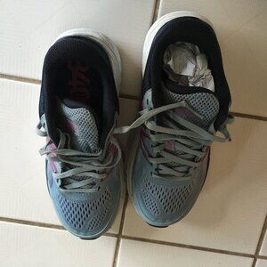 New Balance 840 v5 Size 6 1/2 Wide Sneakers Ortho Adjusted